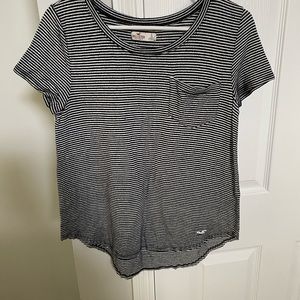 Hollister T shirt